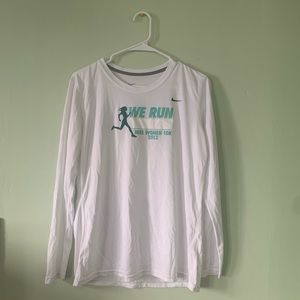 Nike Woman Running Long sleeve